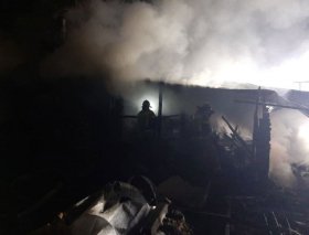 В Башкирии из-за пожара в деревянном доме пострадала женщина