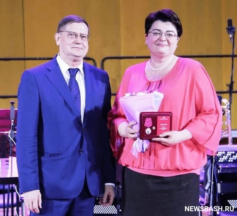 В Башкирии замминистру здравоохранения, у которой прошли обыски, вручили медаль