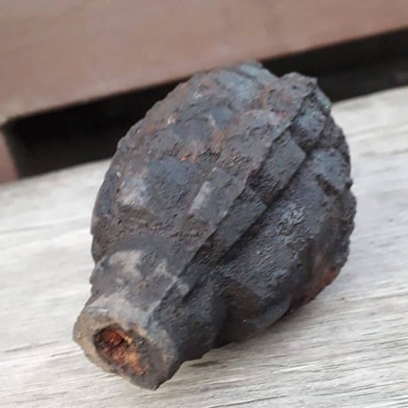 Жительница Башкирии нашла в саду гранату