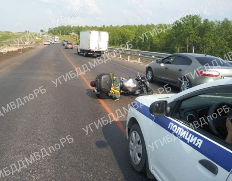 В Башкирии в аварии погиб 29-летний мотоциклист