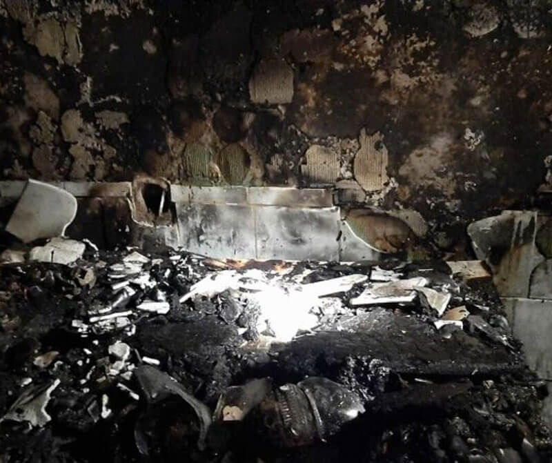 В Башкирии эвакуировали 17 человек из-за пожара на кухне в многоквартирном доме