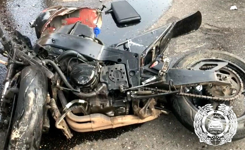 В Башкирии мотоциклист столкнулся с легковым автомобилем
