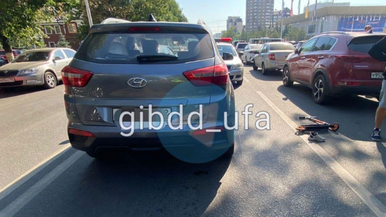 В Уфе пожилой водитель Hyundai Creta сбил 7-летнего мальчика на самокате