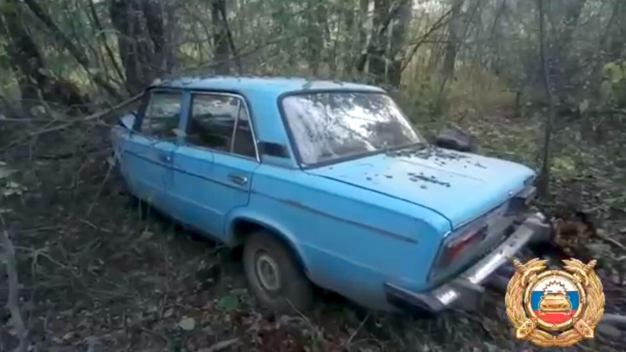 В Мечетлинском районе Башкирии водитель ВАЗ-2106 съехал в кювет и врезался в дерево
