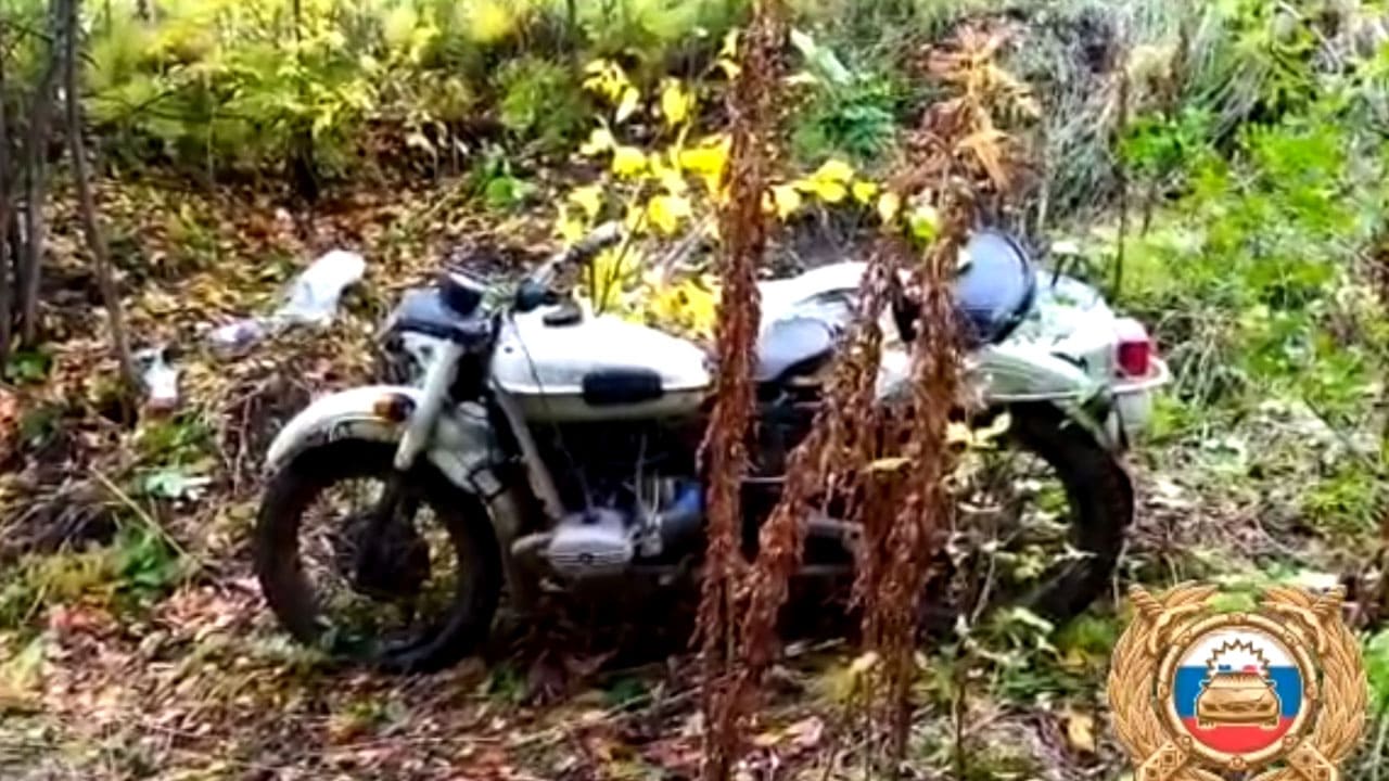 В Белокатайском районе Башкирии врезавшись в дерево погиб водитель мотоцикла