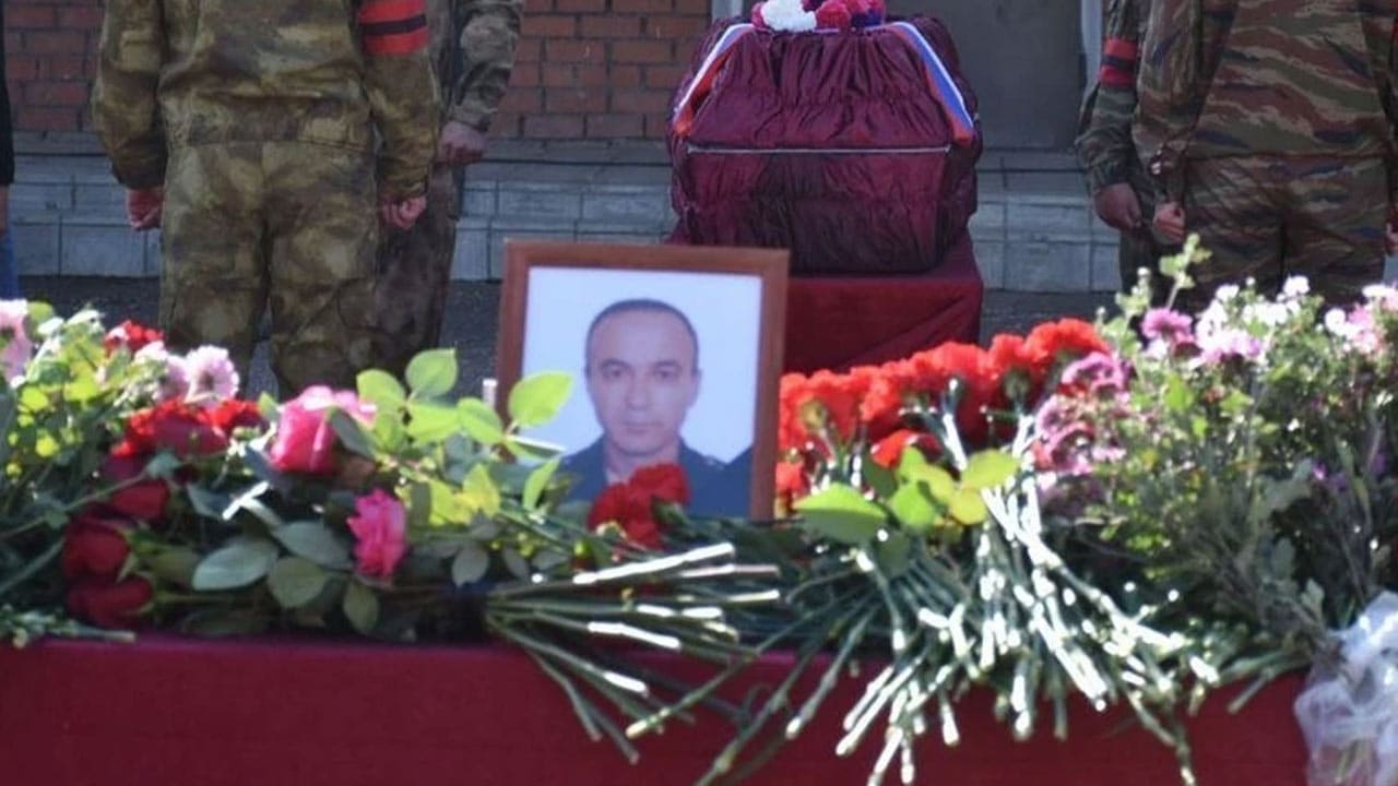 В Мелеузовском районе Башкирии похоронили 45-летнего Вадима Кучербаева, который был в батальоне Шаймуратова