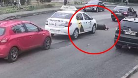 В Башкирии пьяный водитель вместе с пассажиркой опрокинулся в кювет
