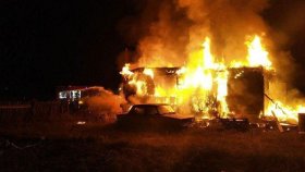 Пожар в Октябрьском: загорелась квартира, пострадал ребенок