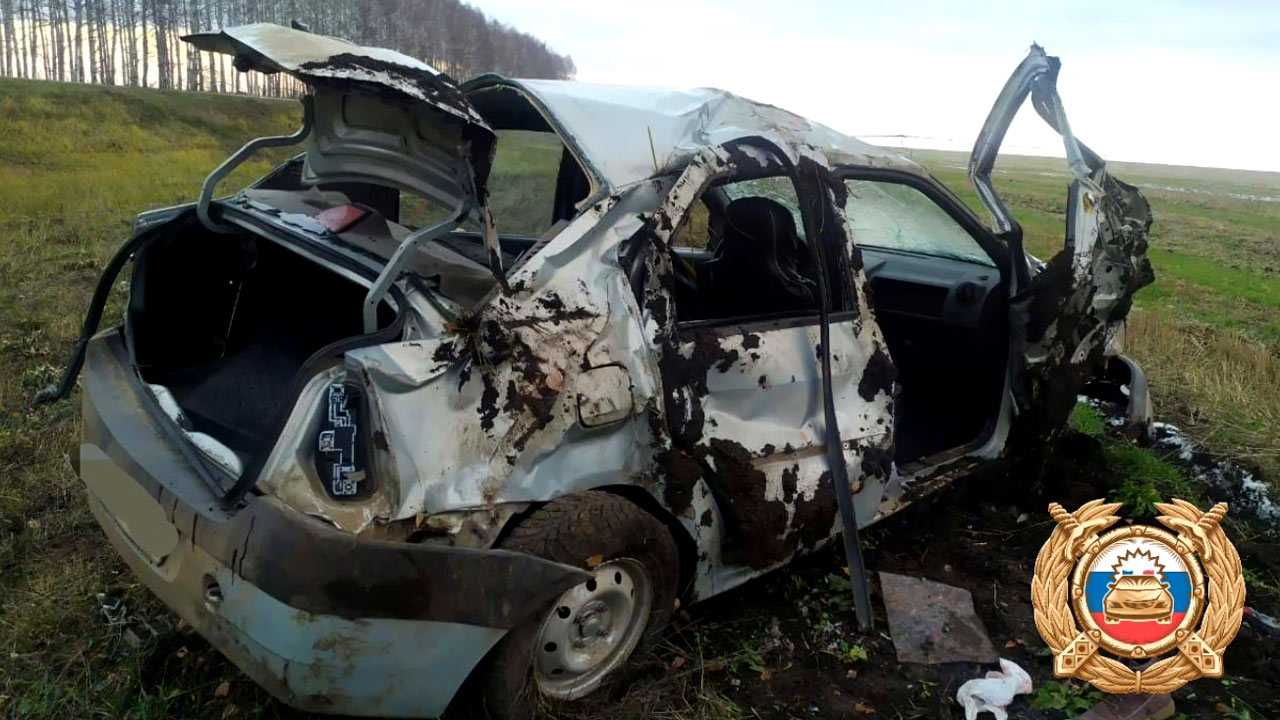 В Краснокамском районе Башкирии по вине нетрезвого водителя без прав в ДТП погиб его товарищ