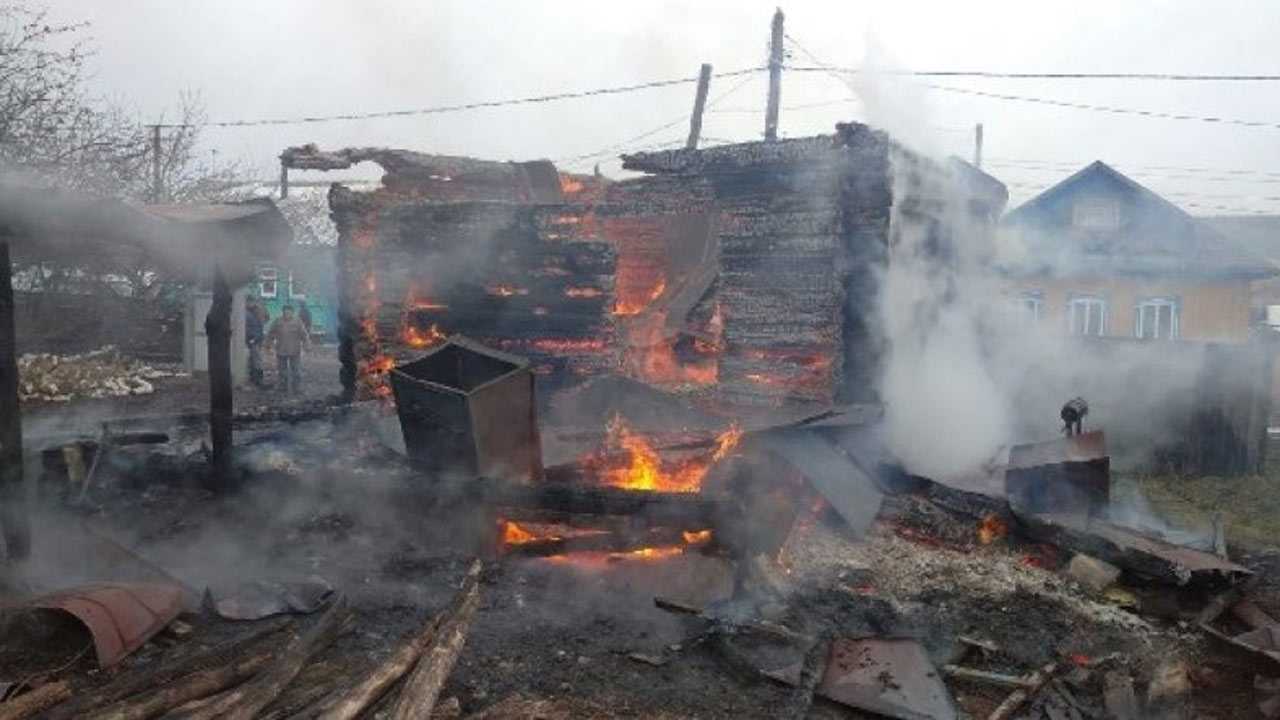 В Бураевском районе Башкирии при тушении пожара обнаружили тело мужчины