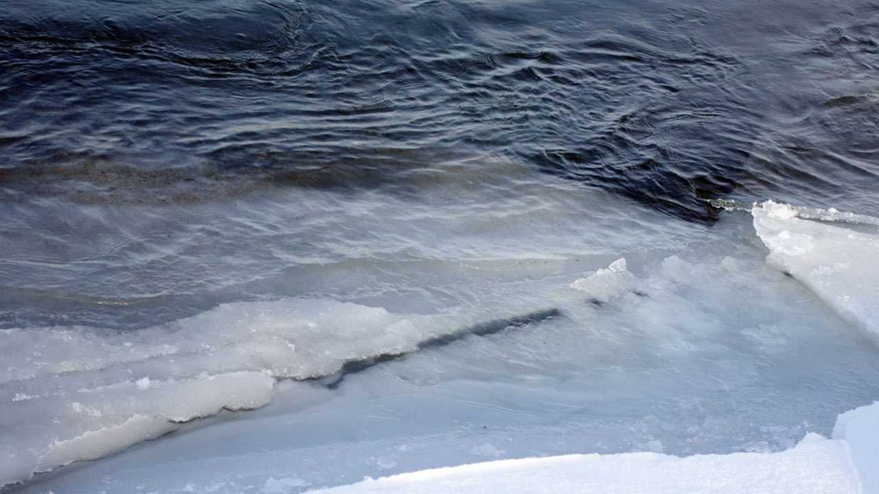 В Хайбуллинском районе Башкирии из-подо льда извлекли тело пенсионера