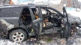 Житель Белорецка случайно спалил свою машину во время ремонта
