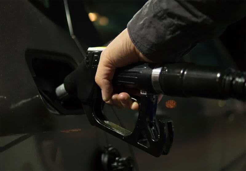 Уфимцев возмутил стремительный рост цен на бензин