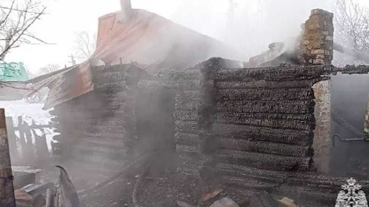 В Благовещенском районе Башкирии в сгоревшей бане нашли тело пожилого мужчины
