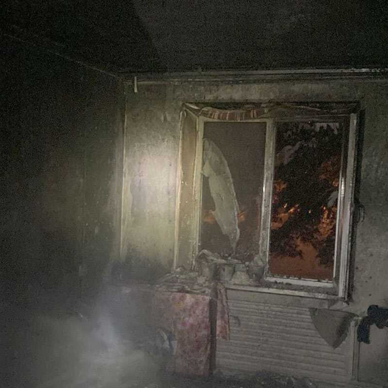 В Уфе после ночного пожара госпитализировали двух пострадавших