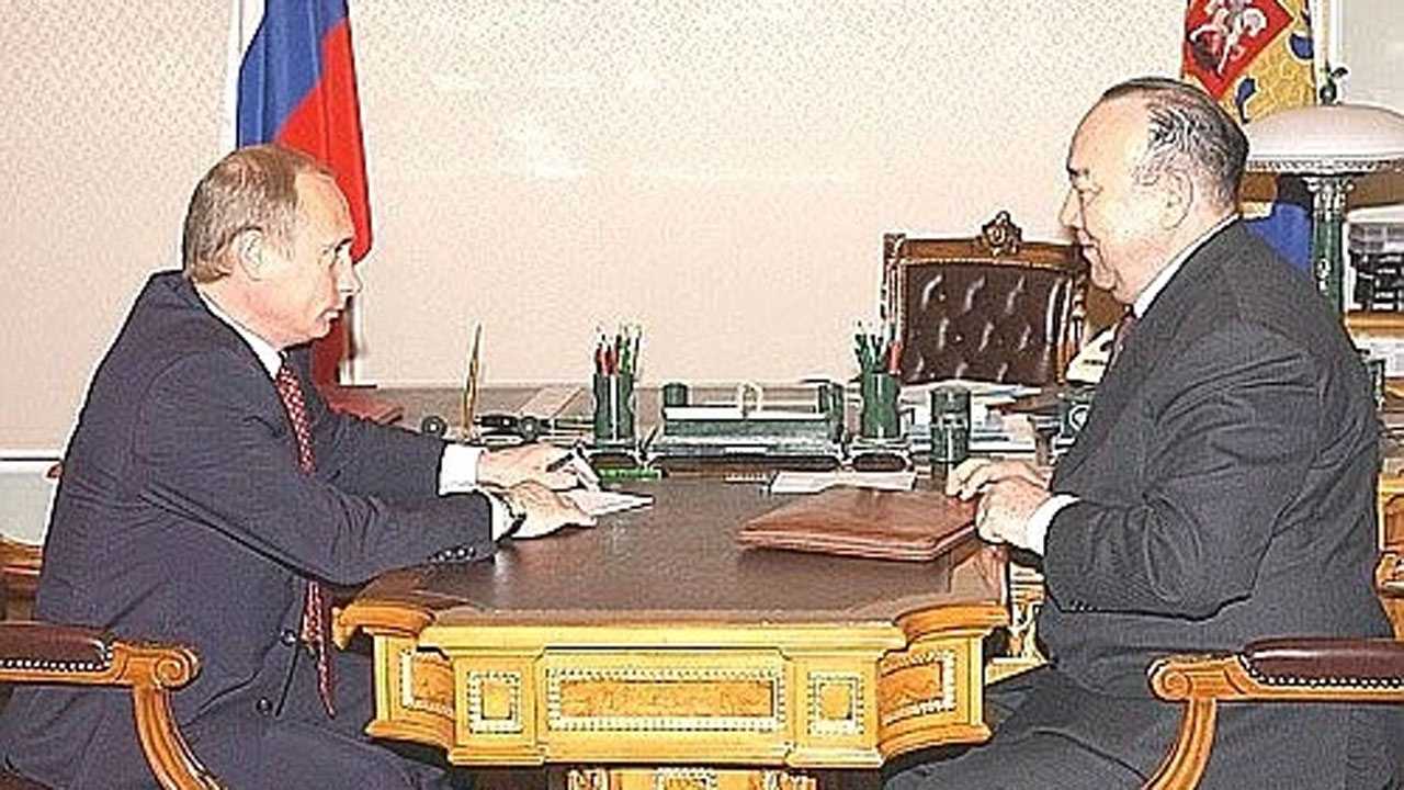 Путин предложил увековечить память Муртазы Рахимова в Башкирии