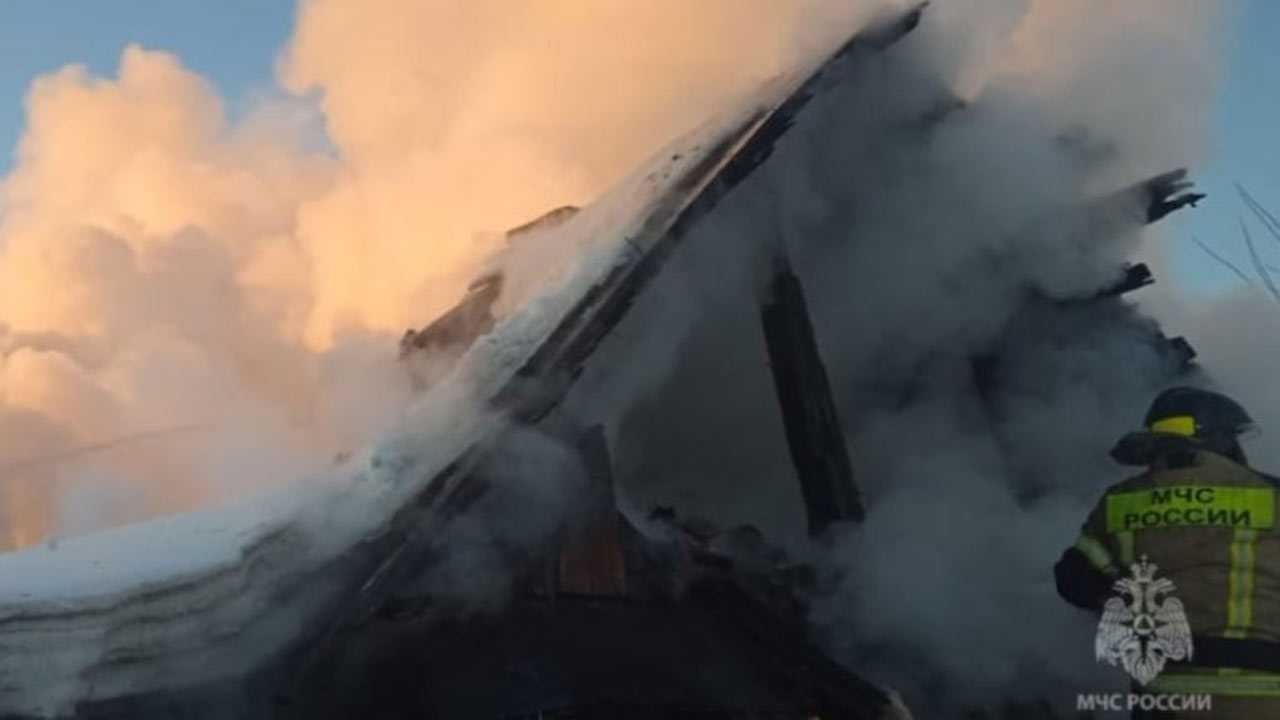 В Ишимбае пожар в доме унес две жизни