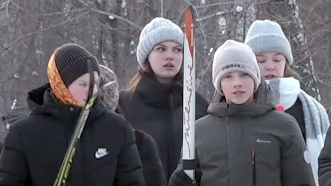В Уфе родители учеников пожаловались на отсутствие лыж в школе