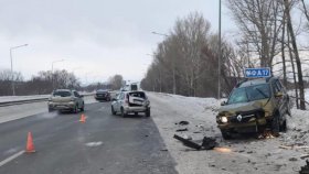 В Кигинском районе Башкирии водитель Lada Granta насмерть сбил женщину, переходившую дорогу (ВИДЕО)