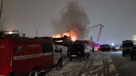 В Башкирии сгорел крупный автосервис