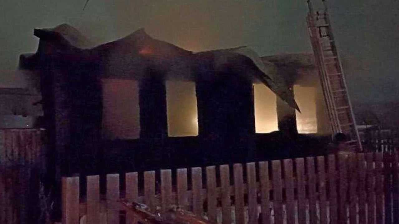 В Башкирии при пожаре в частном доме погибли мужчина и женщина