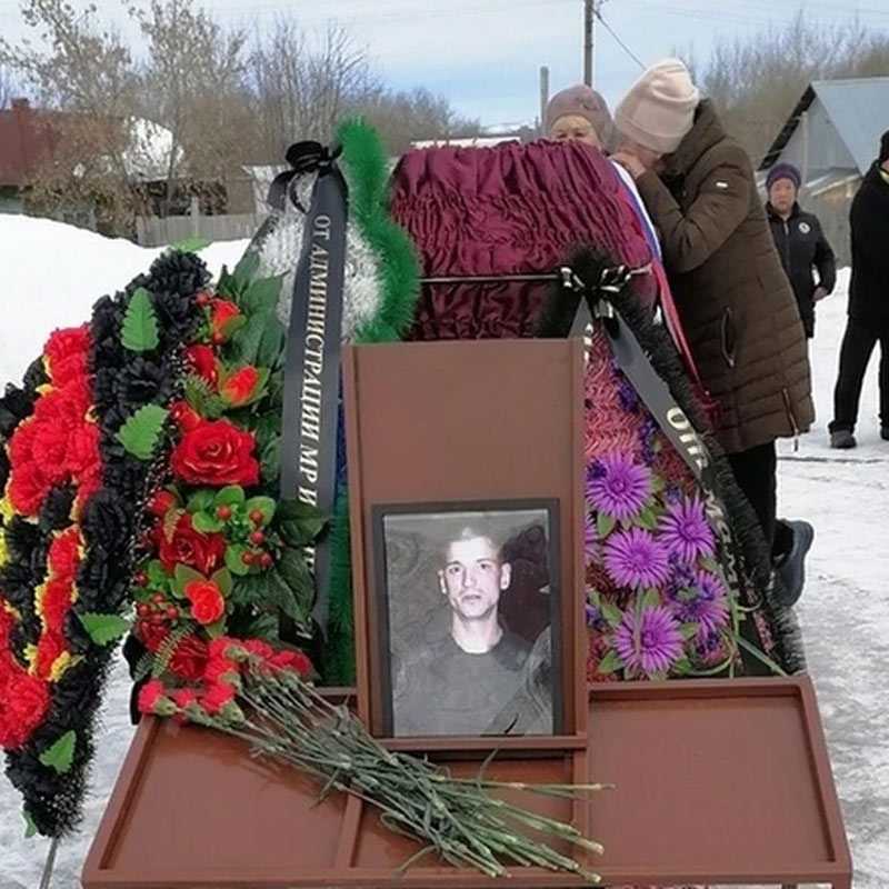 В Башкирии простились с погибшим в СВО рядовым Сергеем Торгашовым