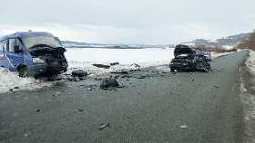 В Башкирии при лобовом столкновении «Форд Фокус» и «ГАЗ Соболь» погибла водитель иномарки