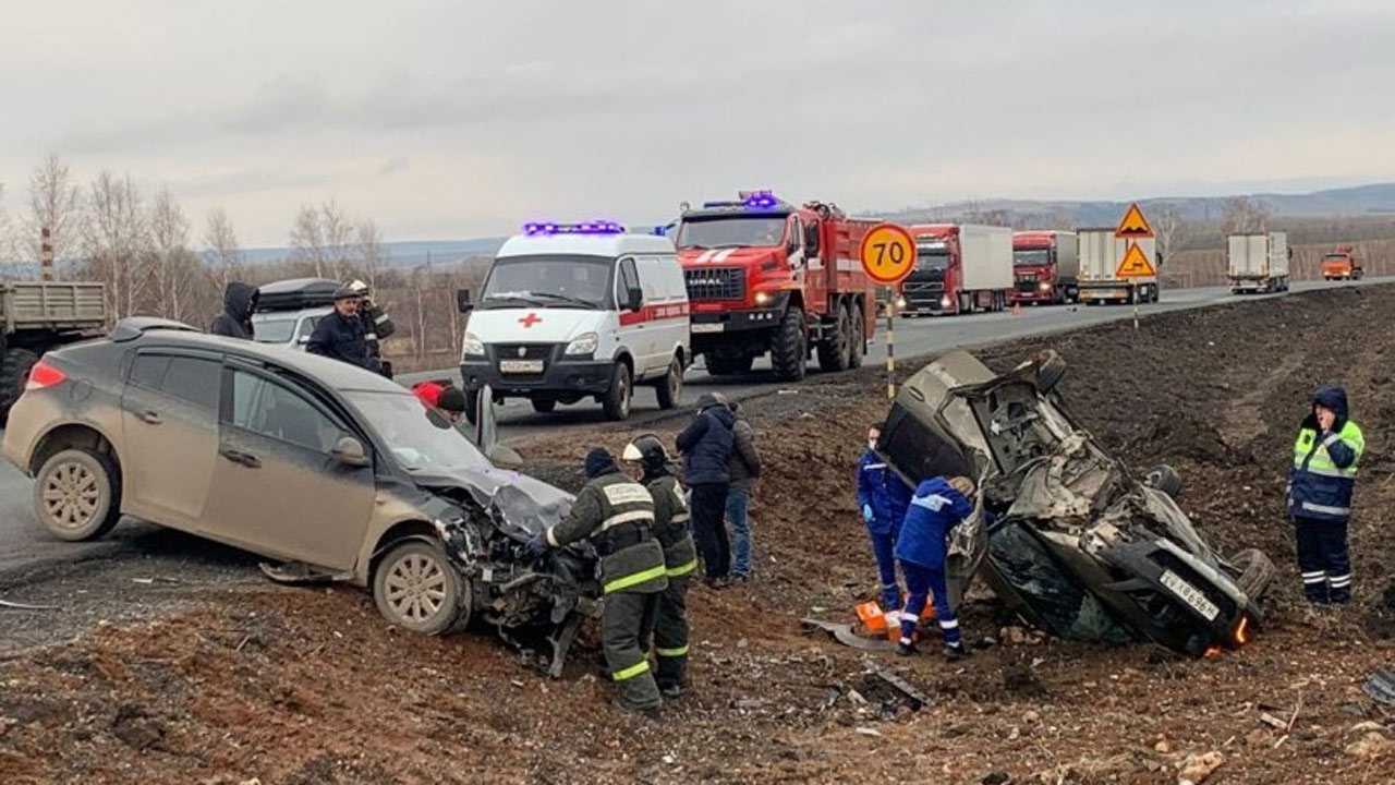 В Башкирии в массовой аварии погиб житель Самарской области