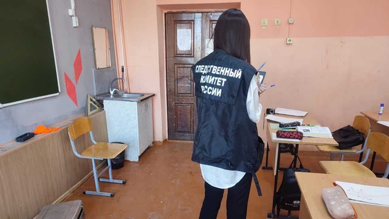 В Башкирии травля школьницы закончилась поножовщиной (ВИДЕО)