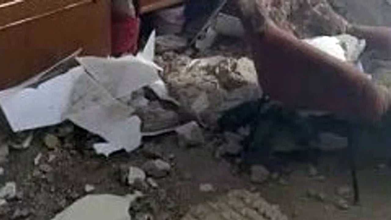 В Башкирии в квартире жилого дома обрушился потолок