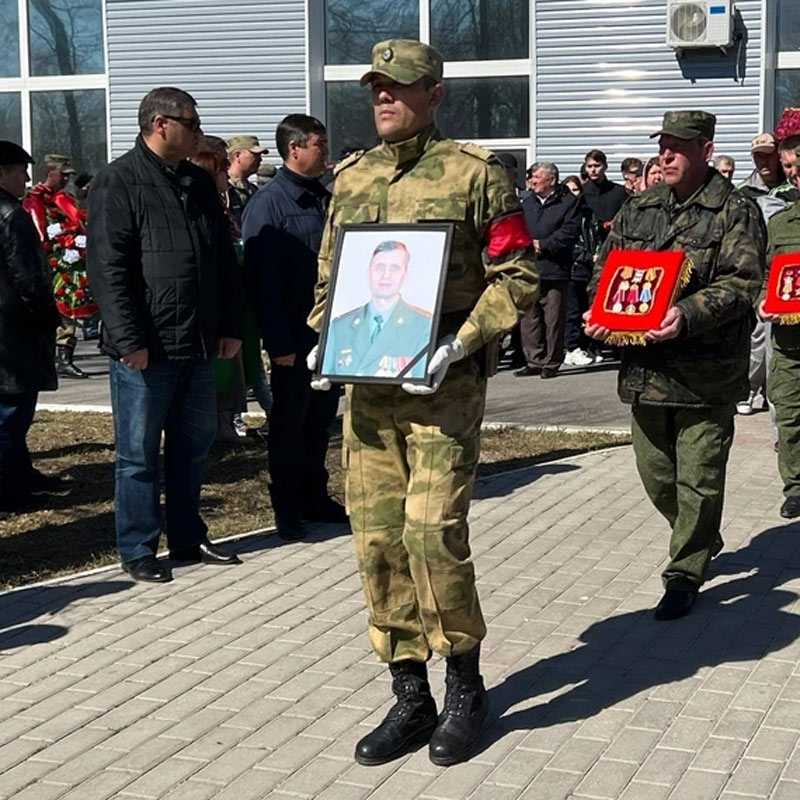 В Уфе простились с погибшим в СВО 62-летним бойцом Зуфаром Атнабаевым