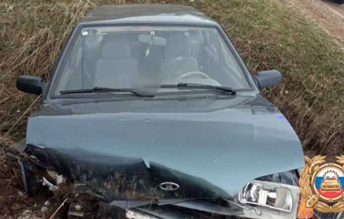 В Башкирии, съехав в кювет, погиб пожилой водитель