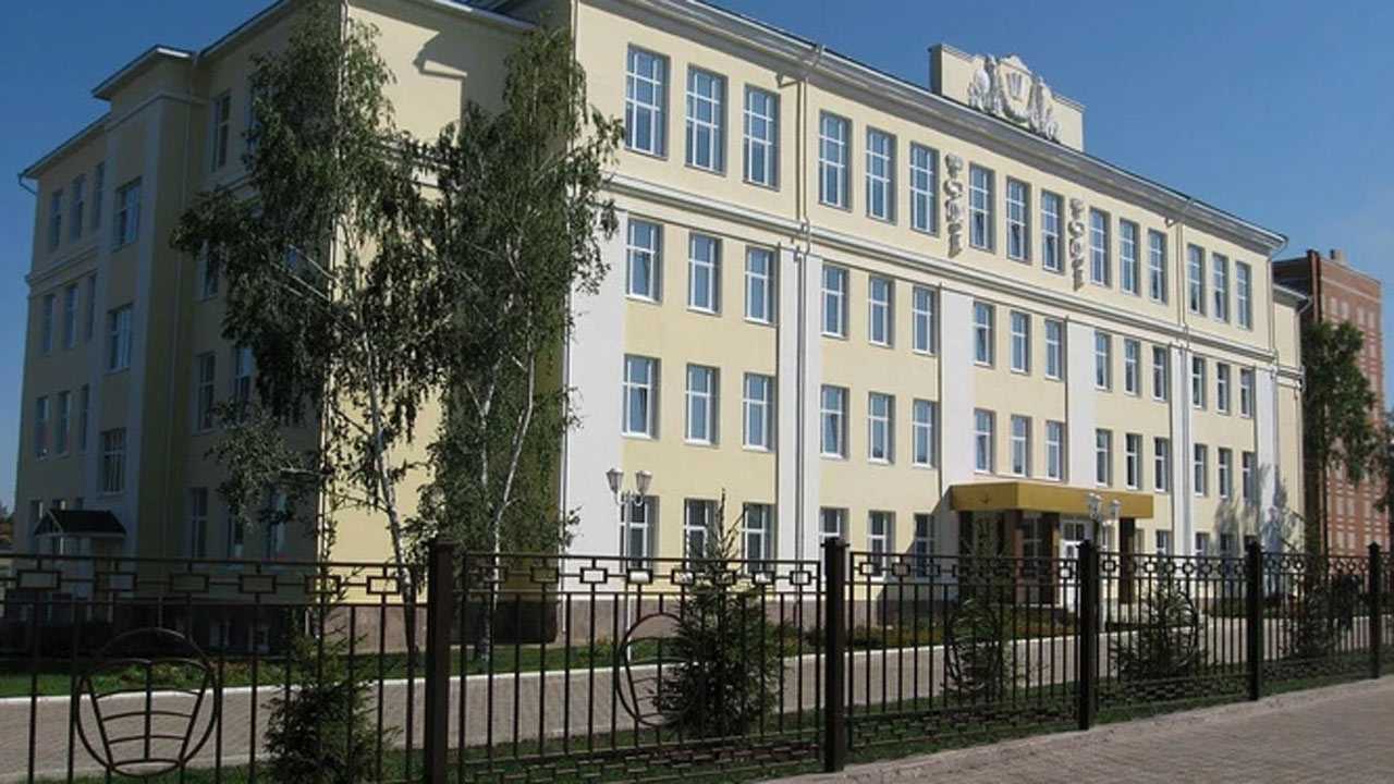 Двум школам в Башкирии дали имя Муртазы Рахимова