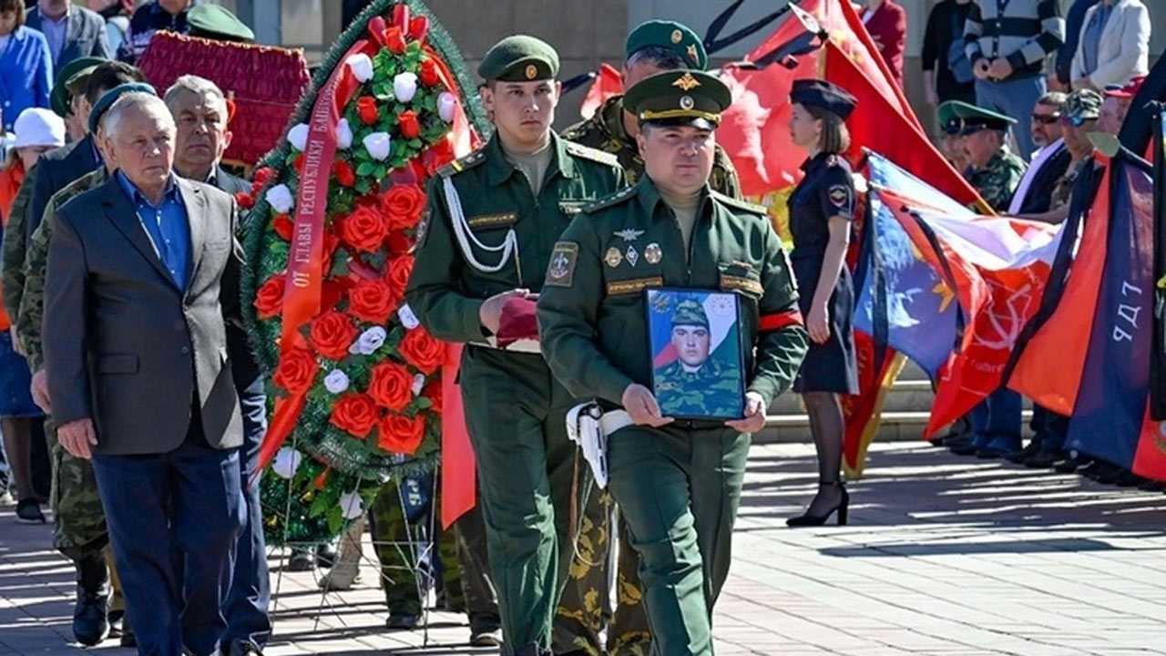 В Башкирии простились с погибшим в СВО мобилизованным ефрейтором Фанилем Минибаевым