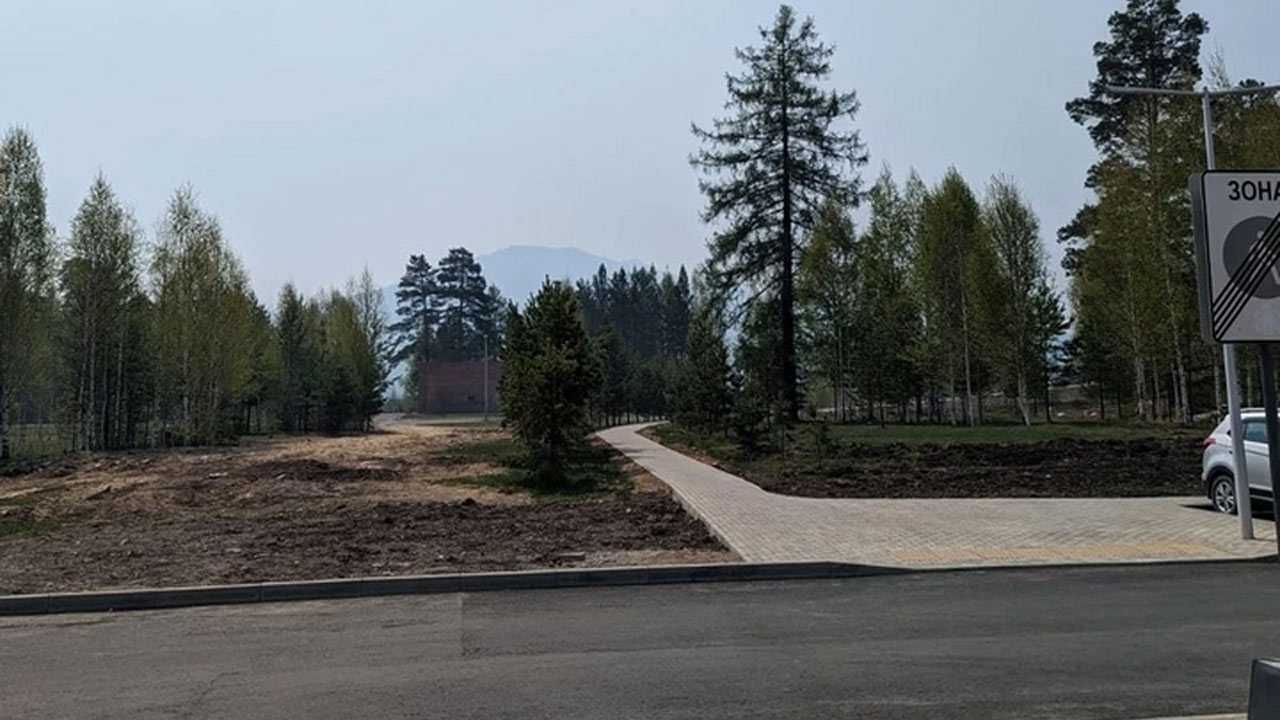 Дым от пожара в Челябинской области накрыл город в Башкирии