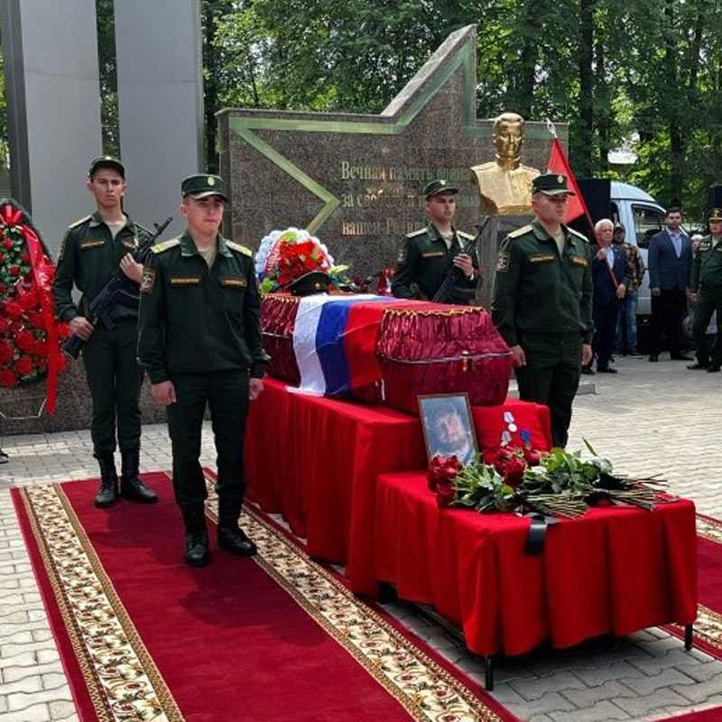 В Башкирии простились с ефрейтором Андреем Егоровым, погибшим на СВО