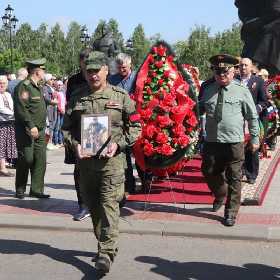 В Башкирии простились с погибшим в СВО Салаватом Аскаровым