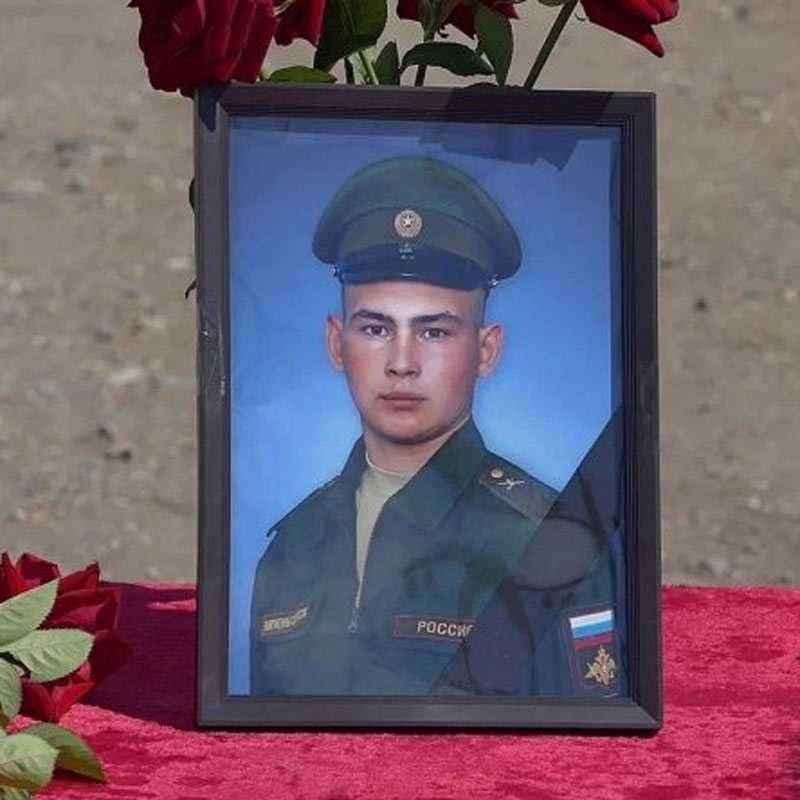 В Башкирии простились с погибшим в СВО 20-летним Альбертом Нургалиным
