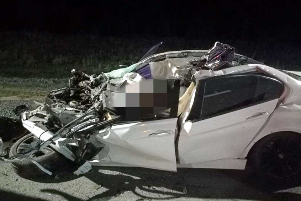 В Башкирии в массовой аварии с грузовиком погиб водитель BMW