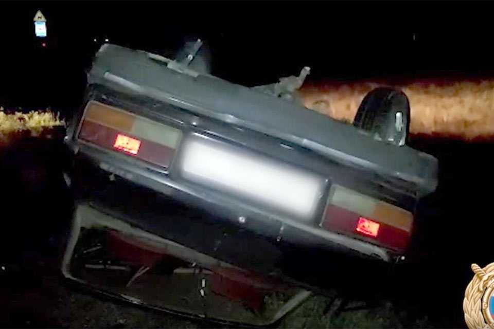 На трассе в Башкирии в лобовой аварии погибли два человека