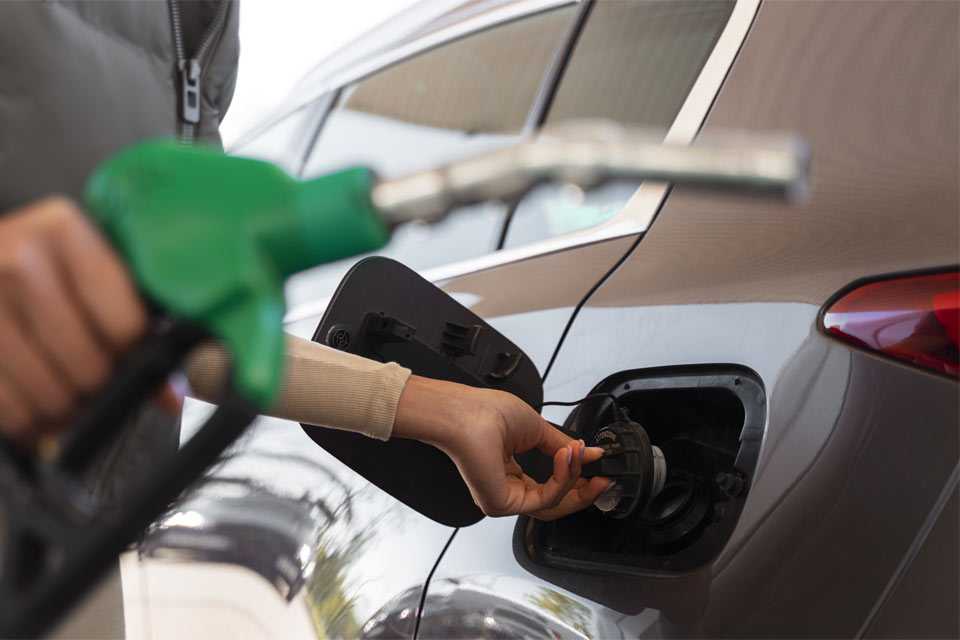 В Башкирии в 10-й раз за лето повысились цены на бензин