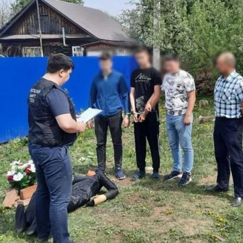 В Башкирии молодые парни до смерти избили односельчанина, а затем ограбили