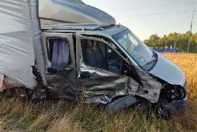 На трассе М-5 в Башкирии в аварии пострадали 4 человека