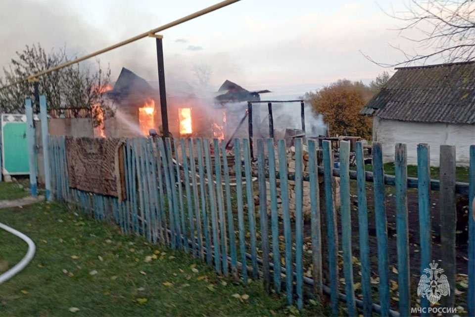 В Башкирии родители получили серьезные ожоги, спасая детей из пожара