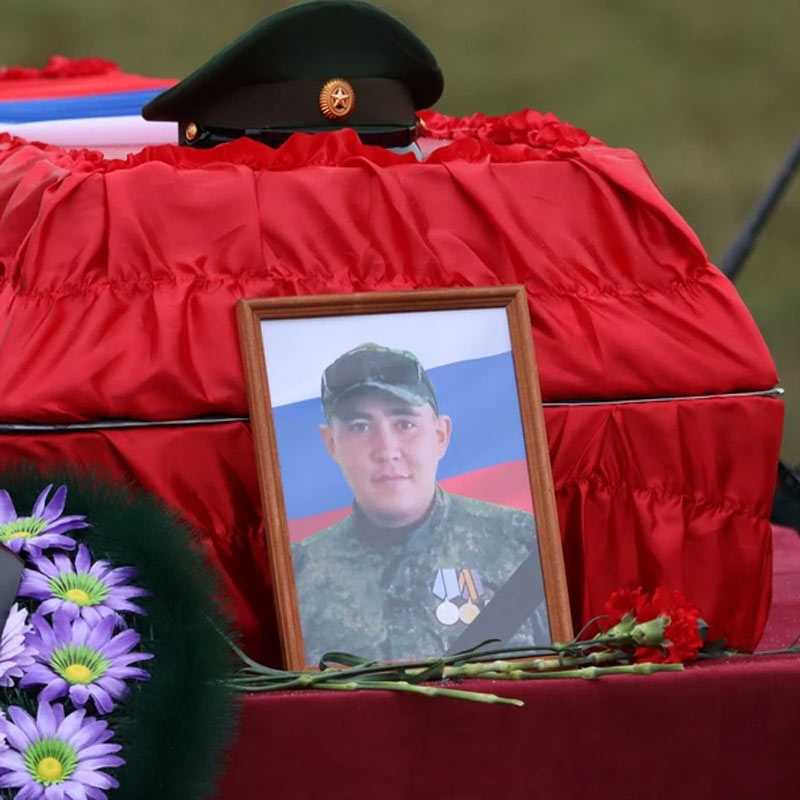 В Башкирии похоронили участника СВО Айнура Янышева