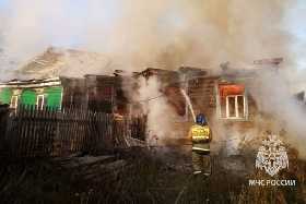 В Башкирии в страшном пожаре погибли мама с дочкой