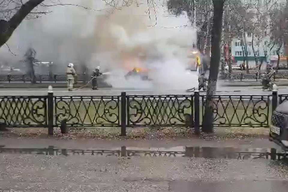 В Башкирии во время движения загорелся автобус с пассажирами