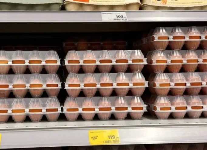 "Что с ценами?": жители Уфы возмущены резким повышением стоимости яиц