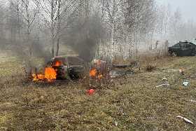 Лобовое ДТП на трассе в Башкирии: автомобиль отлетел в кювет и загорелся