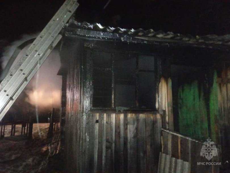 В Башкирии в ходе тушения пожара в многоквартирном доме обнаружили тело 45-летнего мужчины